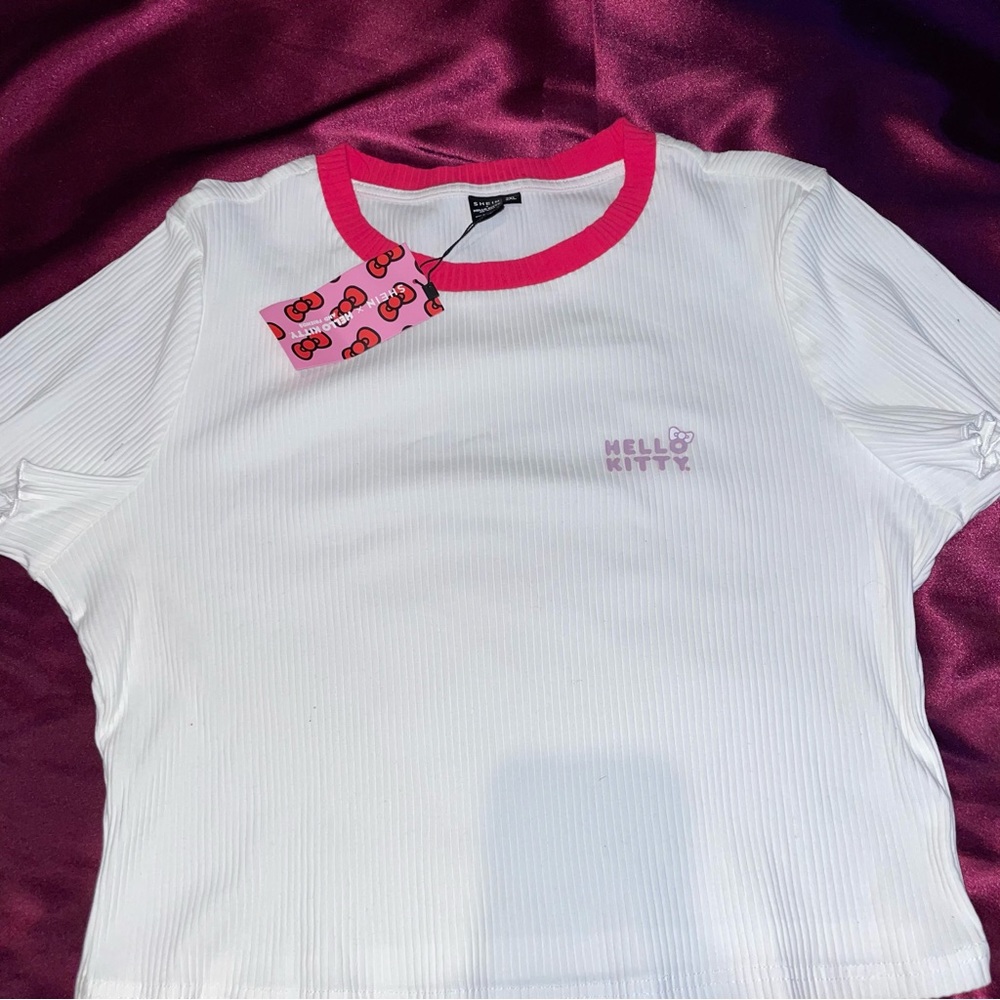 Hello kitty top